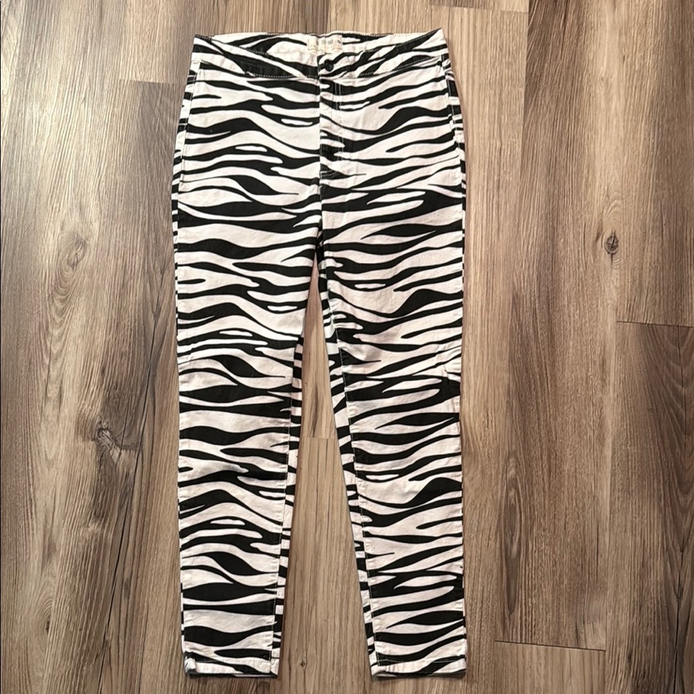 Zebra Print we the free